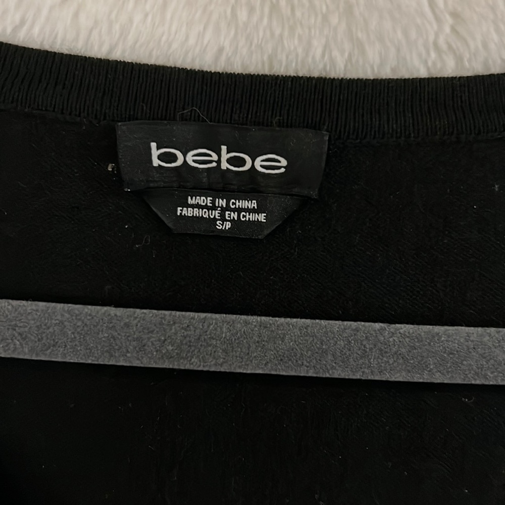 Bebe Women’s Soft V-Neck Sweater - Picture 4 of 4